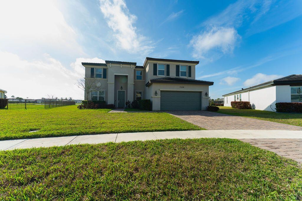 7206 NW Farnsworth Circle, Port Saint Lucie, FL 34987 Photo