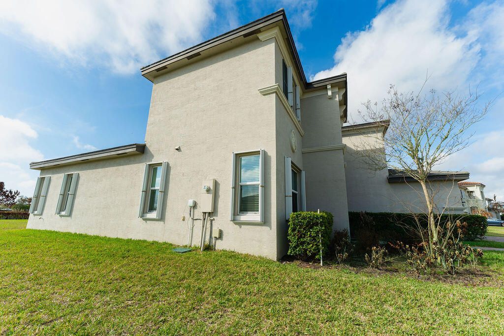 7206 NW Farnsworth Circle, Port Saint Lucie, FL 34987 Photo