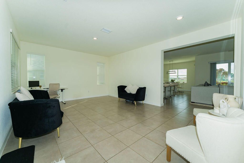 7206 NW Farnsworth Circle, Port Saint Lucie, FL 34987 Photo