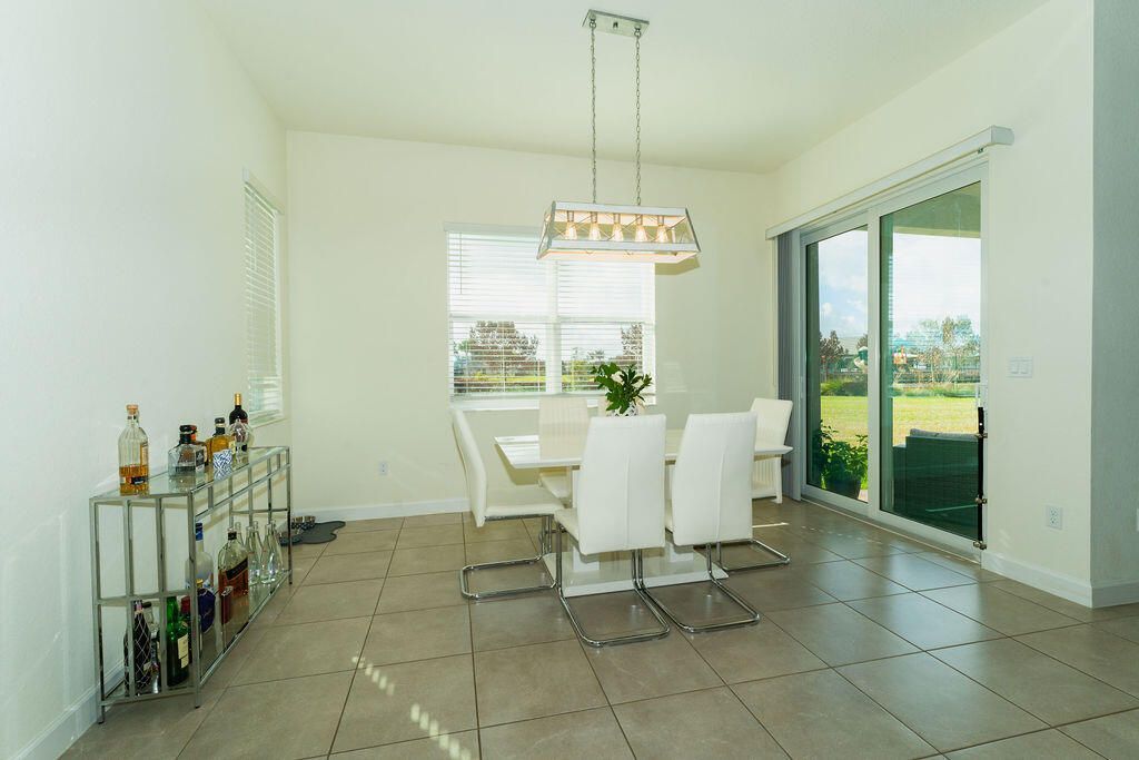 7206 NW Farnsworth Circle, Port Saint Lucie, FL 34987 Photo