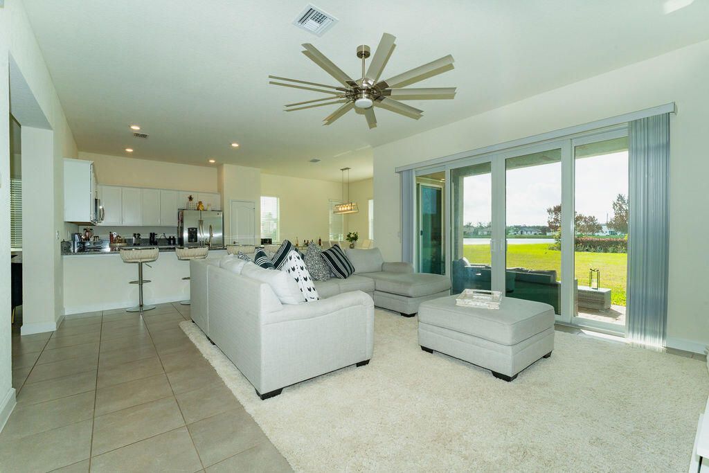 7206 NW Farnsworth Circle, Port Saint Lucie, FL 34987 Photo