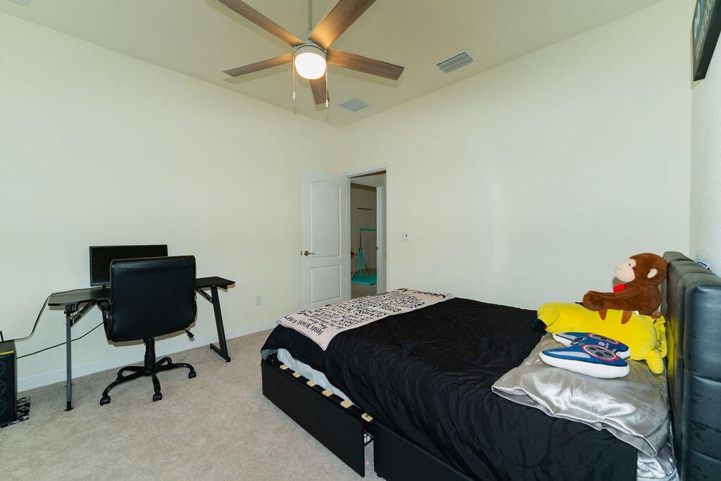 7206 NW Farnsworth Circle, Port Saint Lucie, FL 34987 Photo