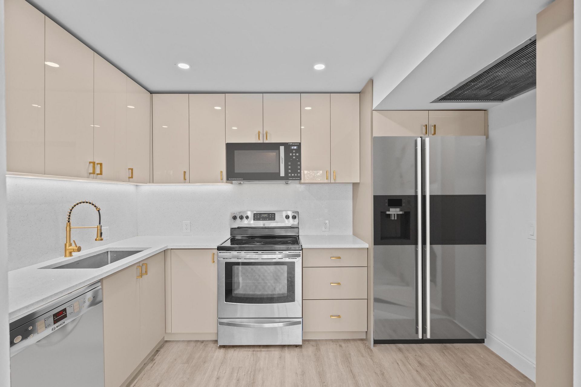 204 Mansfield E, Unit 204, Boca Raton, FL 33434 Photo