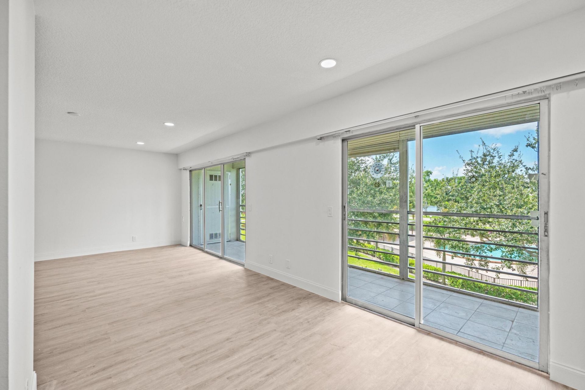 204 Mansfield E, Unit 204, Boca Raton, FL 33434 Photo