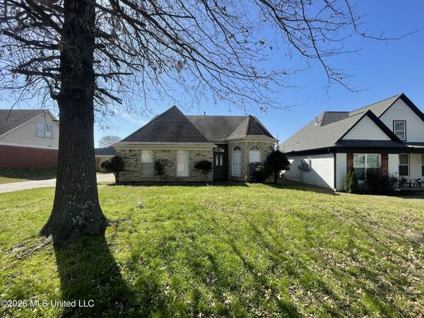 7331 Hunters Forest Drive, Olive Branch, MS 38654