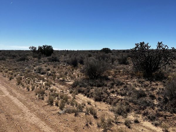 27th Road SW, Rio Rancho, NM 87124