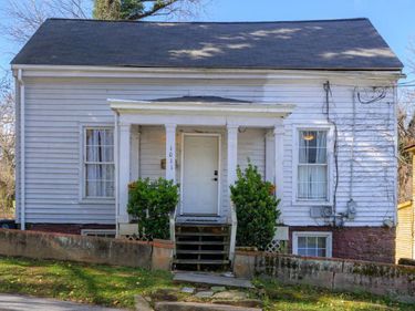 1011 Polk Street, Lynchburg, VA 24504