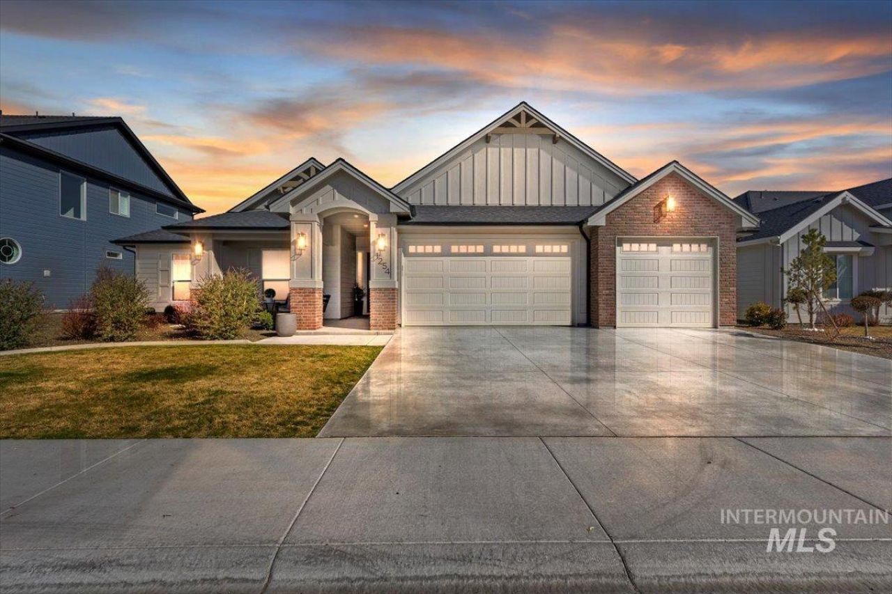 1254 W Tenzing, Nampa, ID 83686 Main Photo