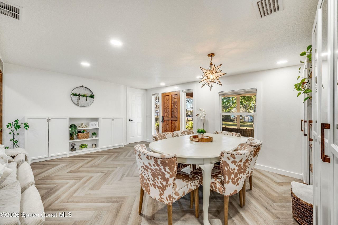 4160 Hidden Lakes Drive , Mims, FL 32754 Photo