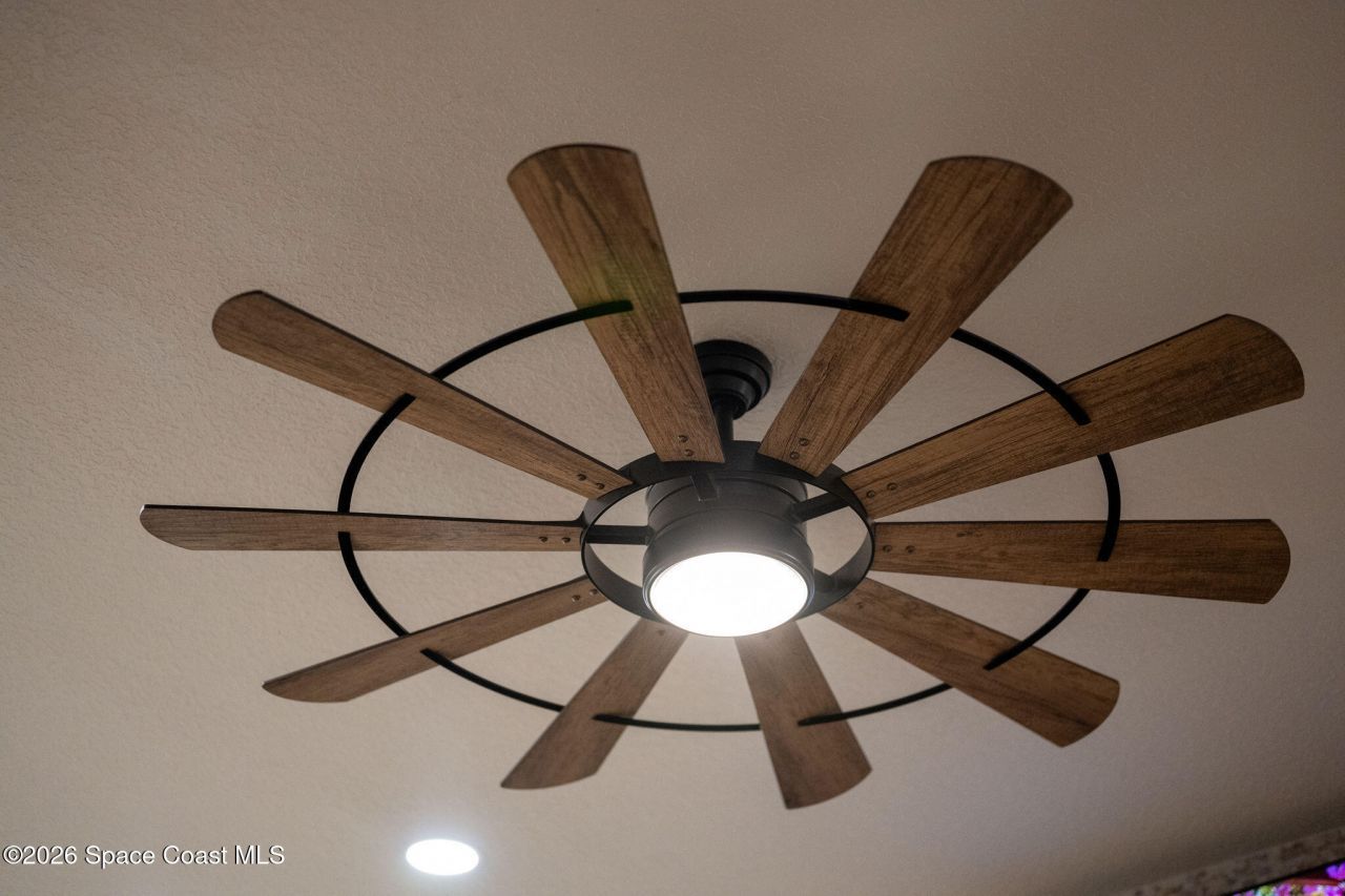 4160 Hidden Lakes Drive , Mims, FL 32754 Photo