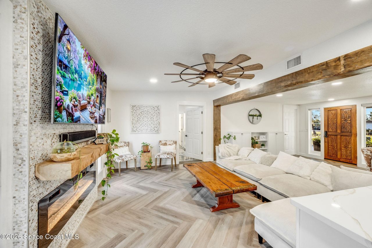 4160 Hidden Lakes Drive , Mims, FL 32754 Photo