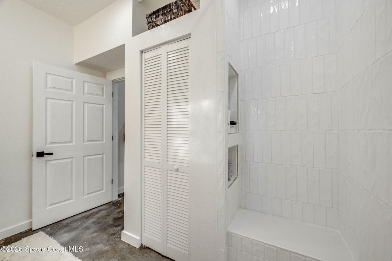 4160 Hidden Lakes Drive , Mims, FL 32754 Photo