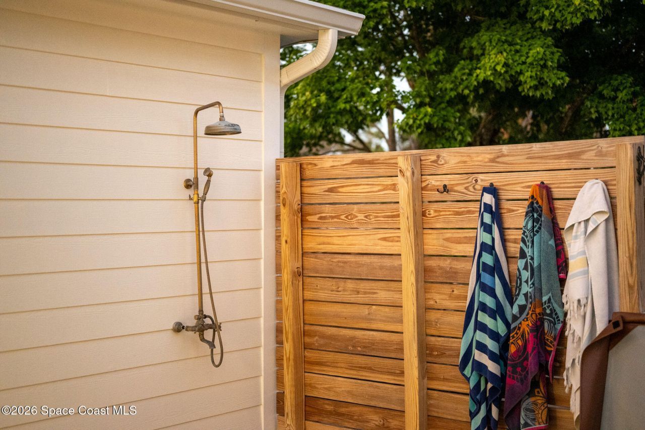 4160 Hidden Lakes Drive , Mims, FL 32754 Photo