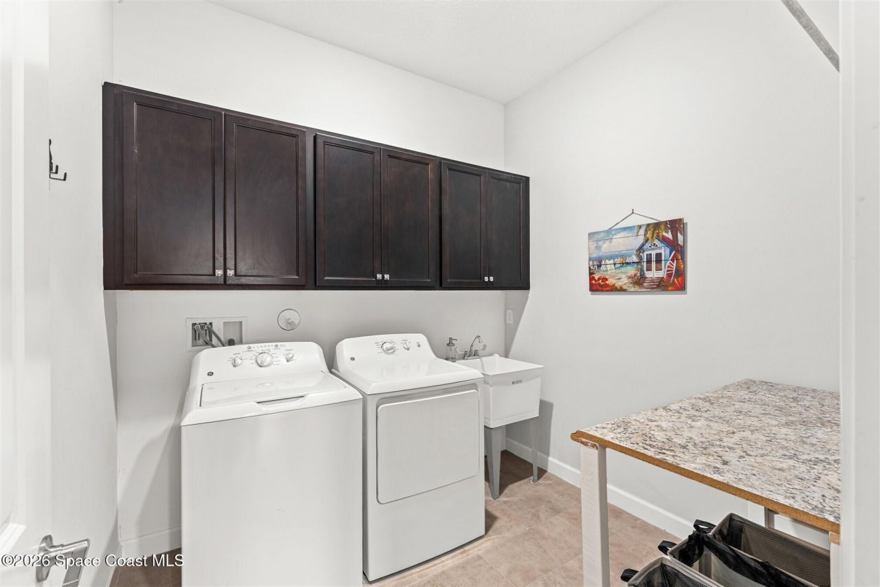 2303 Great Belt Circle , Melbourne, FL 32940 Photo