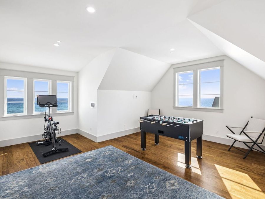 Property Image 100