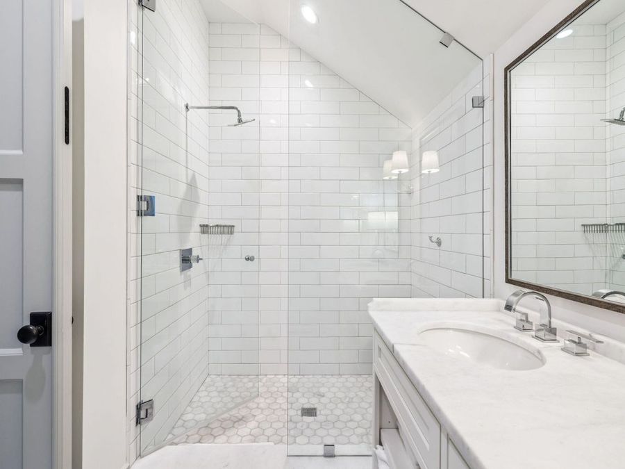 Property Image 108