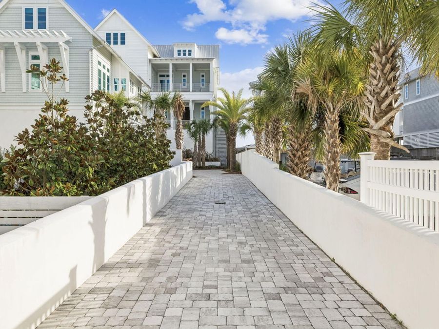 Property Image 128