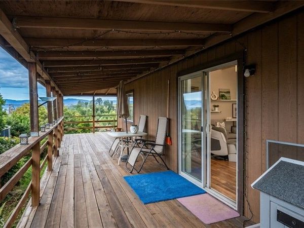 7186 Plumas, Nice, CA 95464