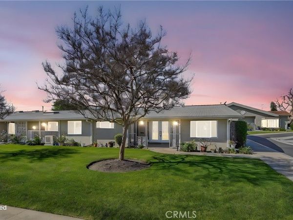 1462 MERION Way, Unit 30G, Seal Beach, CA 90740