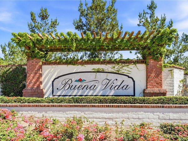 220 Buena Vida Drive, Unit 308, Brea, CA 92823