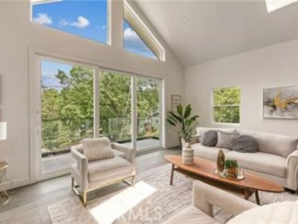 1670 Grass Valley, Lake Arrowhead, CA 92352