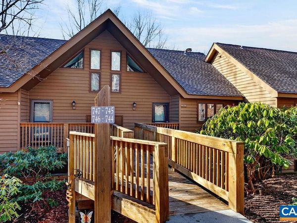 745 LAURELWOOD CONDOS, Unit 745, Roseland, VA 22967