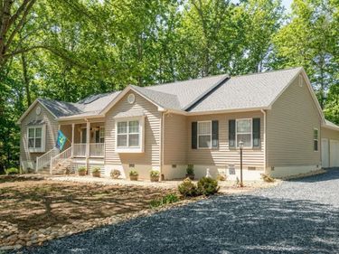 12 BARRETT ST , Lake Monticello, VA 22963