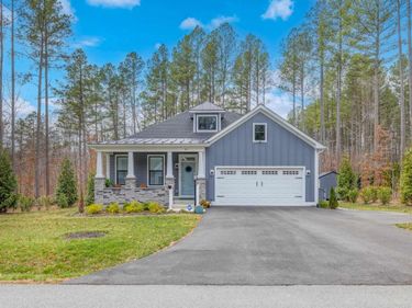 49 PINE SHADOW CT , Troy, VA 22974