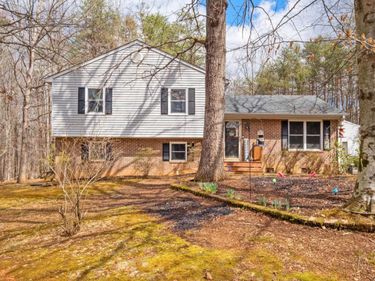 3319 ANGUS RD , Barboursville, VA 22923