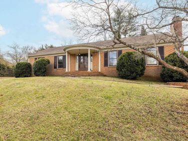 311 GLOUCESTER RD , Charlottesville, VA 22901