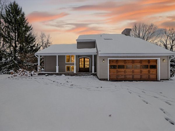 17490 G Drive N, Marshall, MI 49068