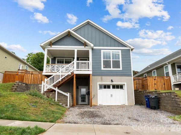 1112 Blueview Drive , Black Mountain, NC 28711