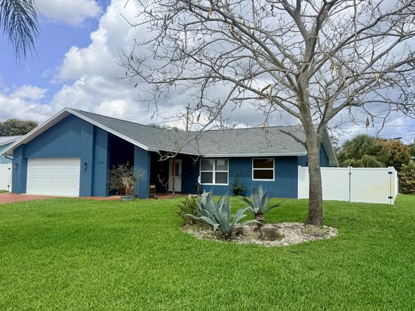 4139 Wingo Street, Jupiter, FL 33469