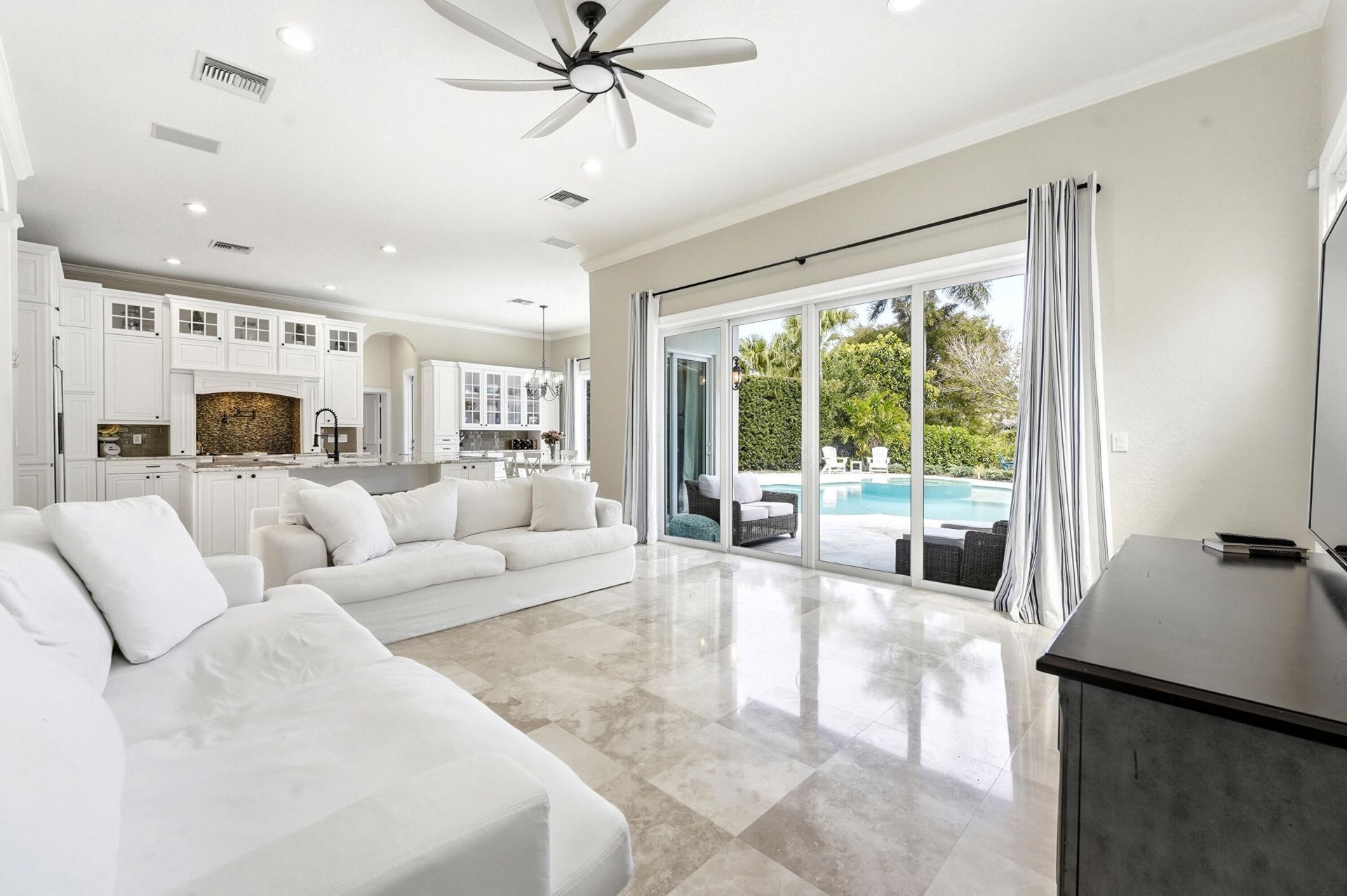 5038 NW 24th Circle, Boca Raton, FL 33431 Photo