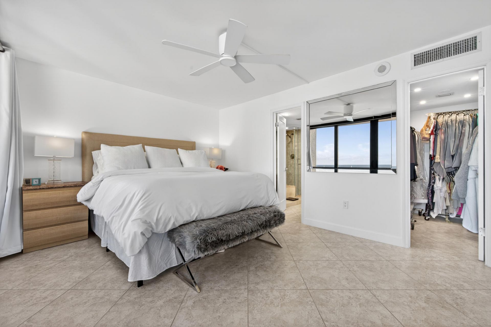 4200 N Ocean Drive, Unit 1-1101, Riviera Beach, FL 33404 Photo