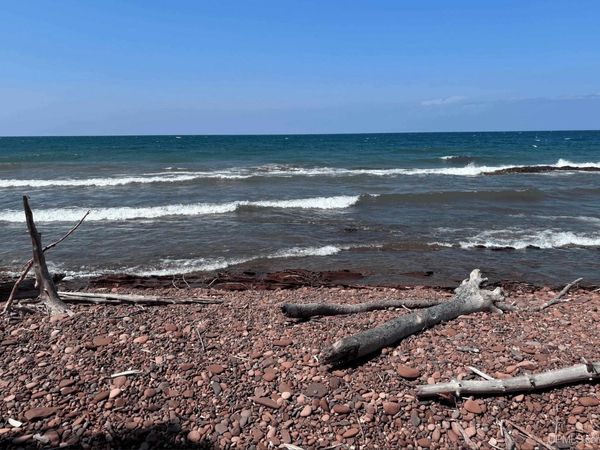 2741 Sunset Bay Beach Road, Allouez Twp, MI 49805