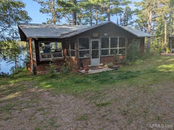 11305 M-26 Highway, Eagle Harbor Twp, MI 49950
