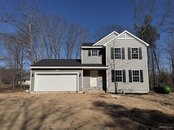 403 25th Street, Gladstone, MI 49837