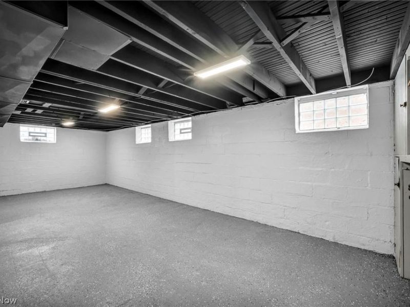 3202 Parklane Drive, Parma, OH 44134 Photo 13