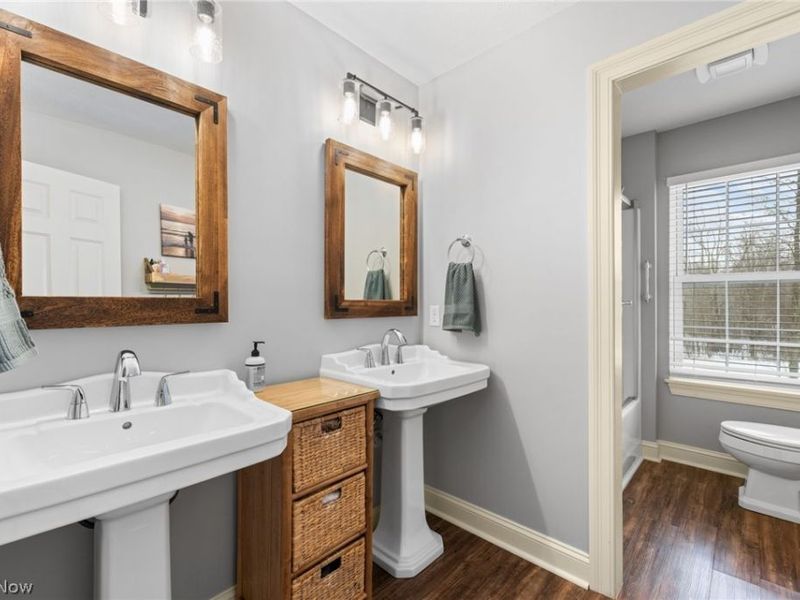 10960 Eden Park Drive, Chardon, OH 44024 Photo 31