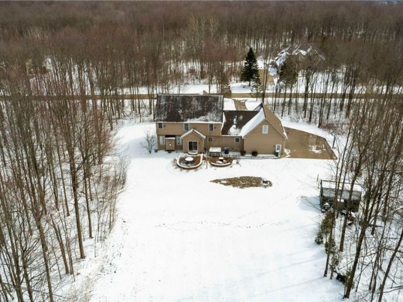 10960 Eden Park Drive, Chardon, OH 44024 Photo 47