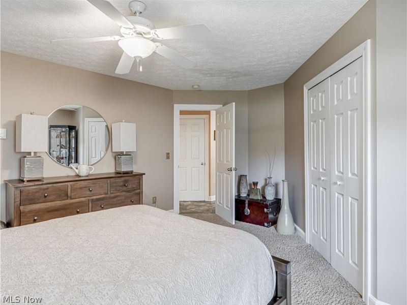 66 Falling Water Circle, Munroe Falls, OH 44262 Photo 14