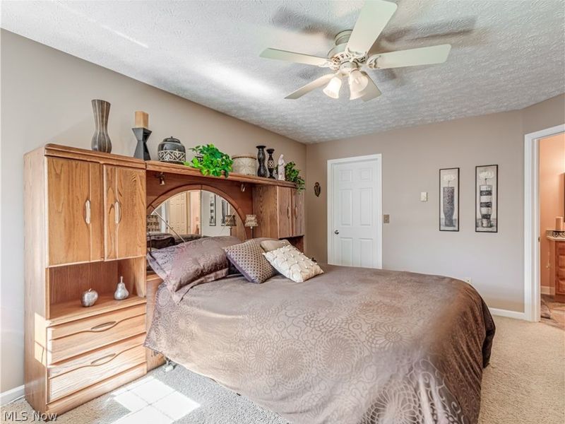 66 Falling Water Circle, Munroe Falls, OH 44262 Photo 19