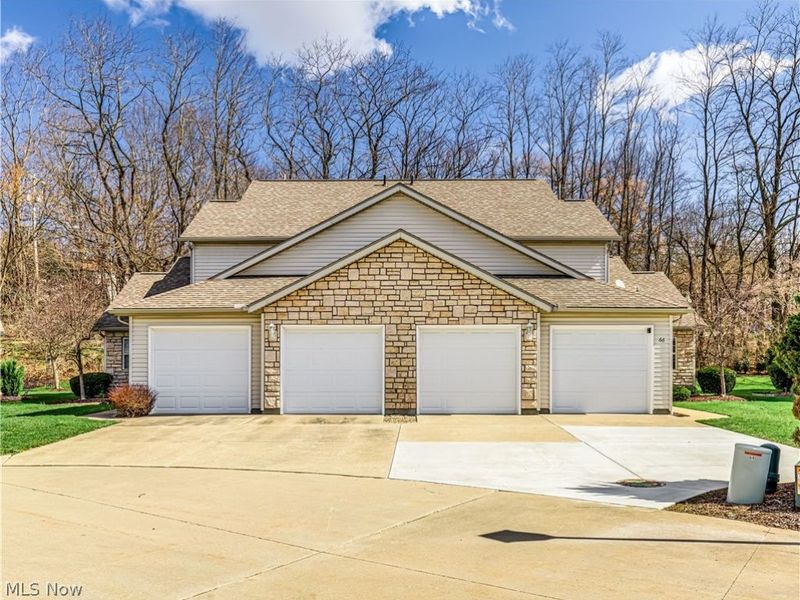 66 Falling Water Circle, Munroe Falls, OH 44262 Photo 23