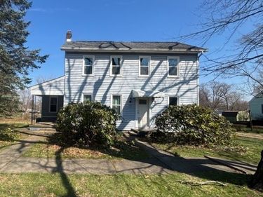 137 Noble Street W, East Canton, OH 44730