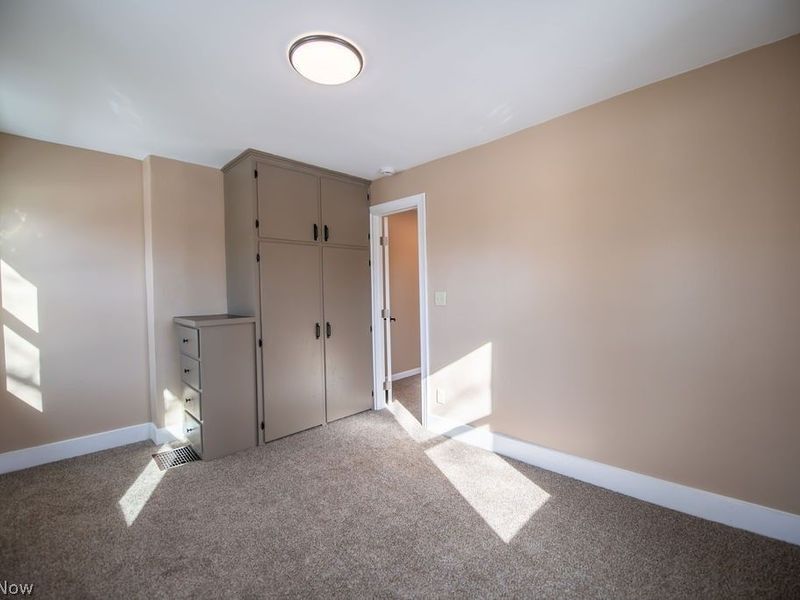 137 Noble Street W, East Canton, OH 44730 Photo 19