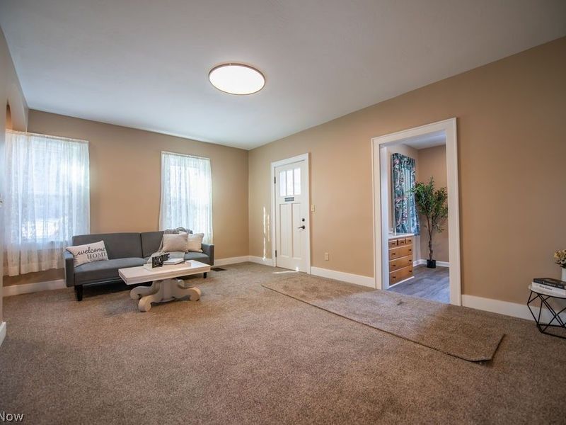 137 Noble Street W, East Canton, OH 44730 Photo 8