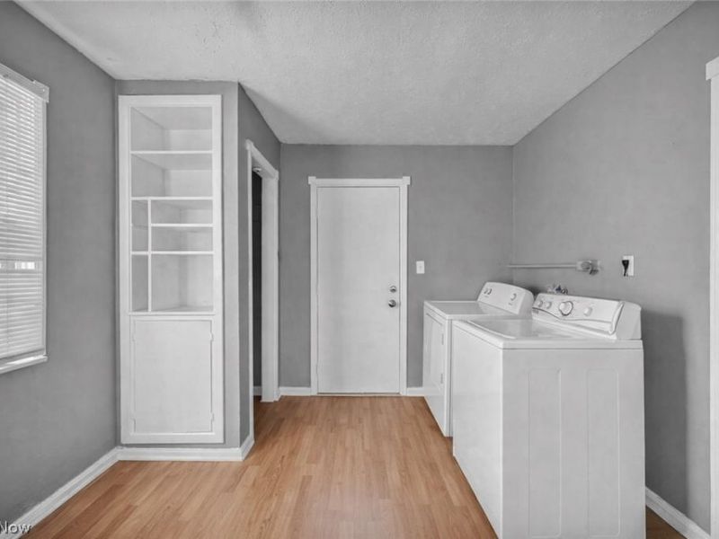 12309 Brookfield Avenue, Cleveland, OH 44135 Photo 10