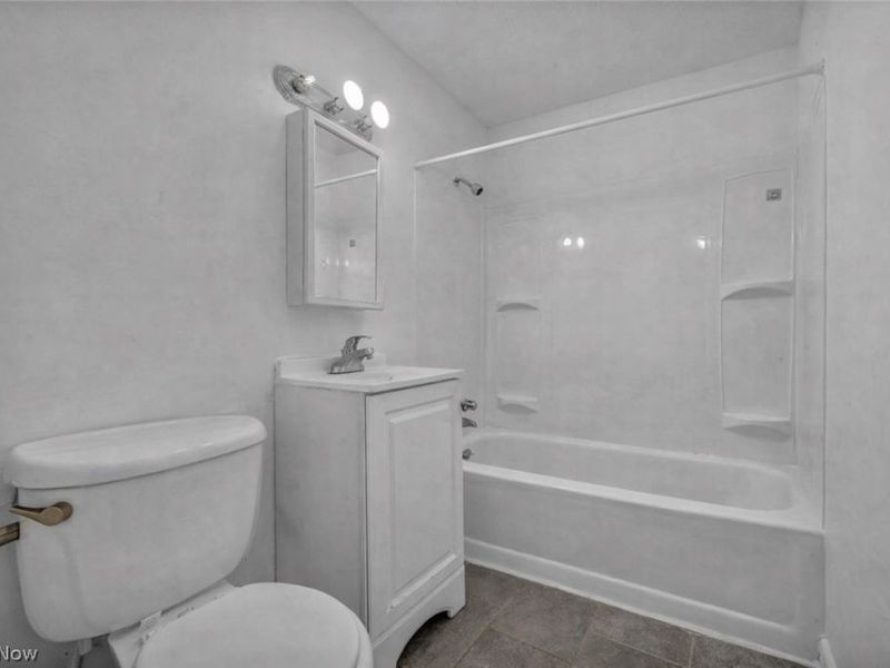 12309 Brookfield Avenue, Cleveland, OH 44135 Photo 16