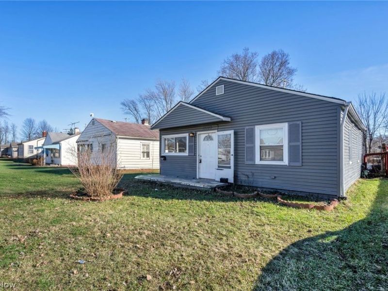 12309 Brookfield Avenue, Cleveland, OH 44135 Photo 2